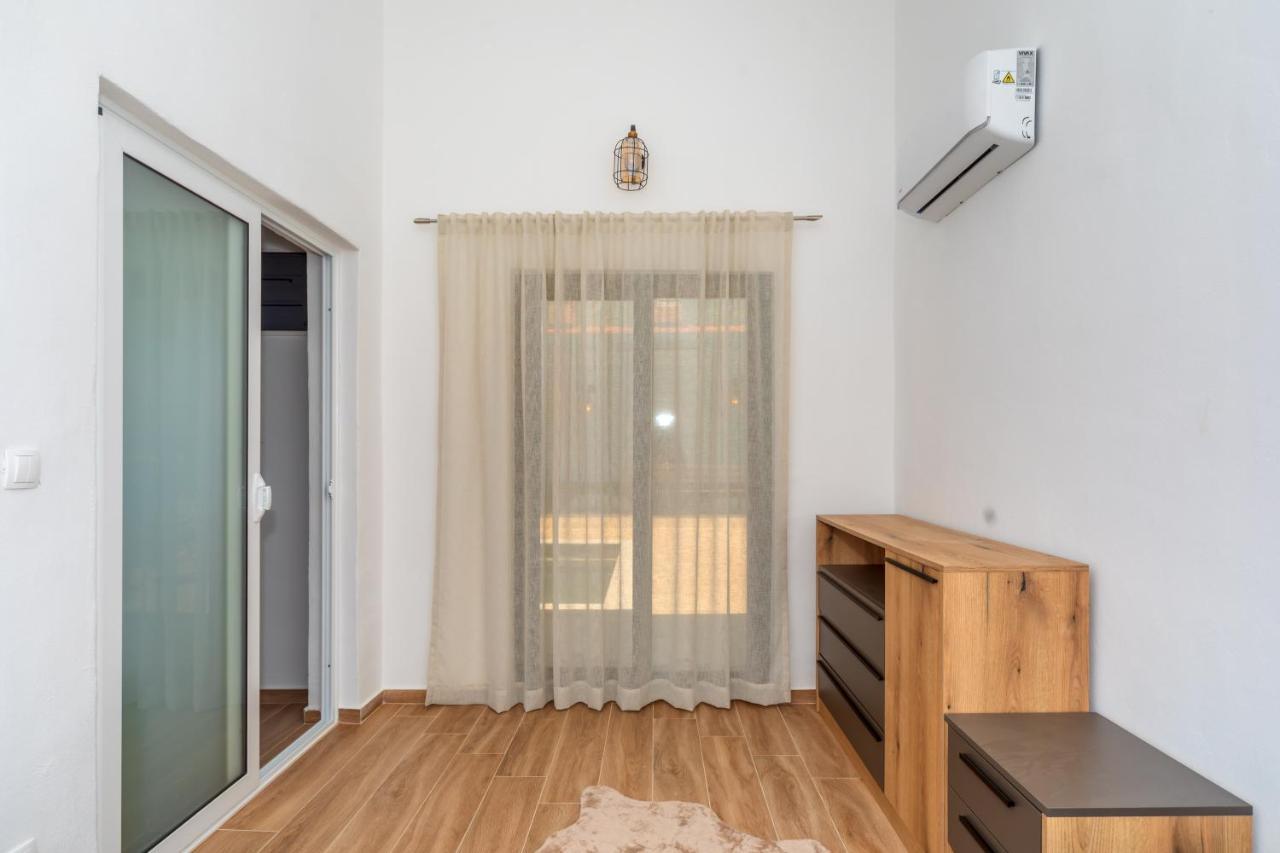 Apartman Sara Bar Kültér fotó