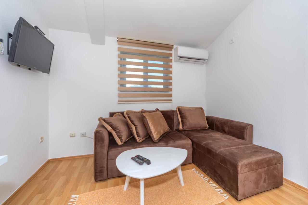 Apartman Sara Bar Kültér fotó