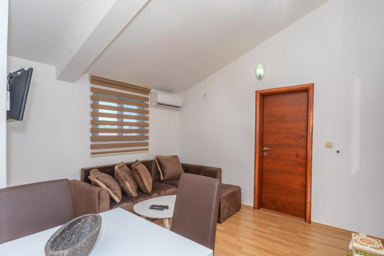 Apartman Sara Bar Kültér fotó