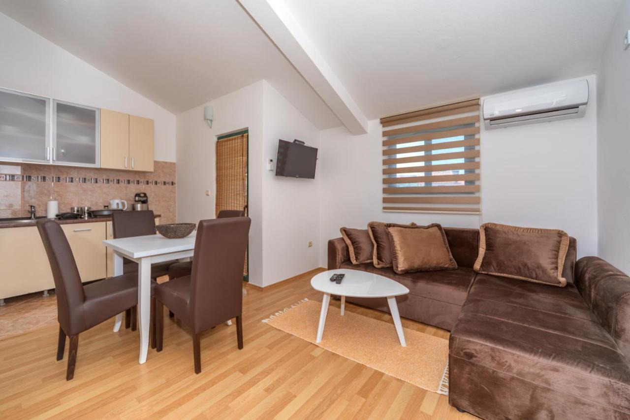 Apartman Sara Bar Kültér fotó